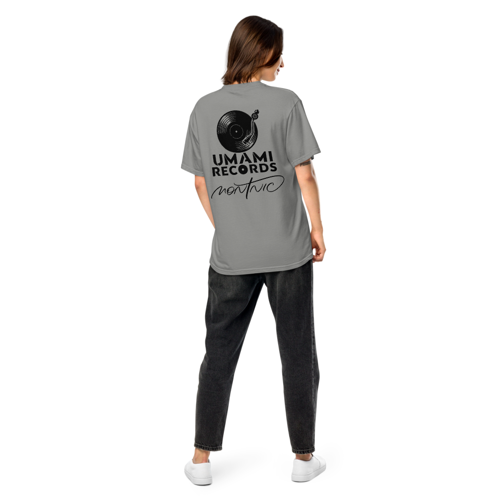 "The Shades" Tシャツ — MONTNIC × UMAMI TEXTILE 白/グレー